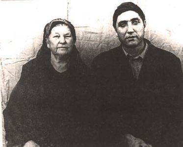 Александр Береснев с мамой, Анной Ильиничной